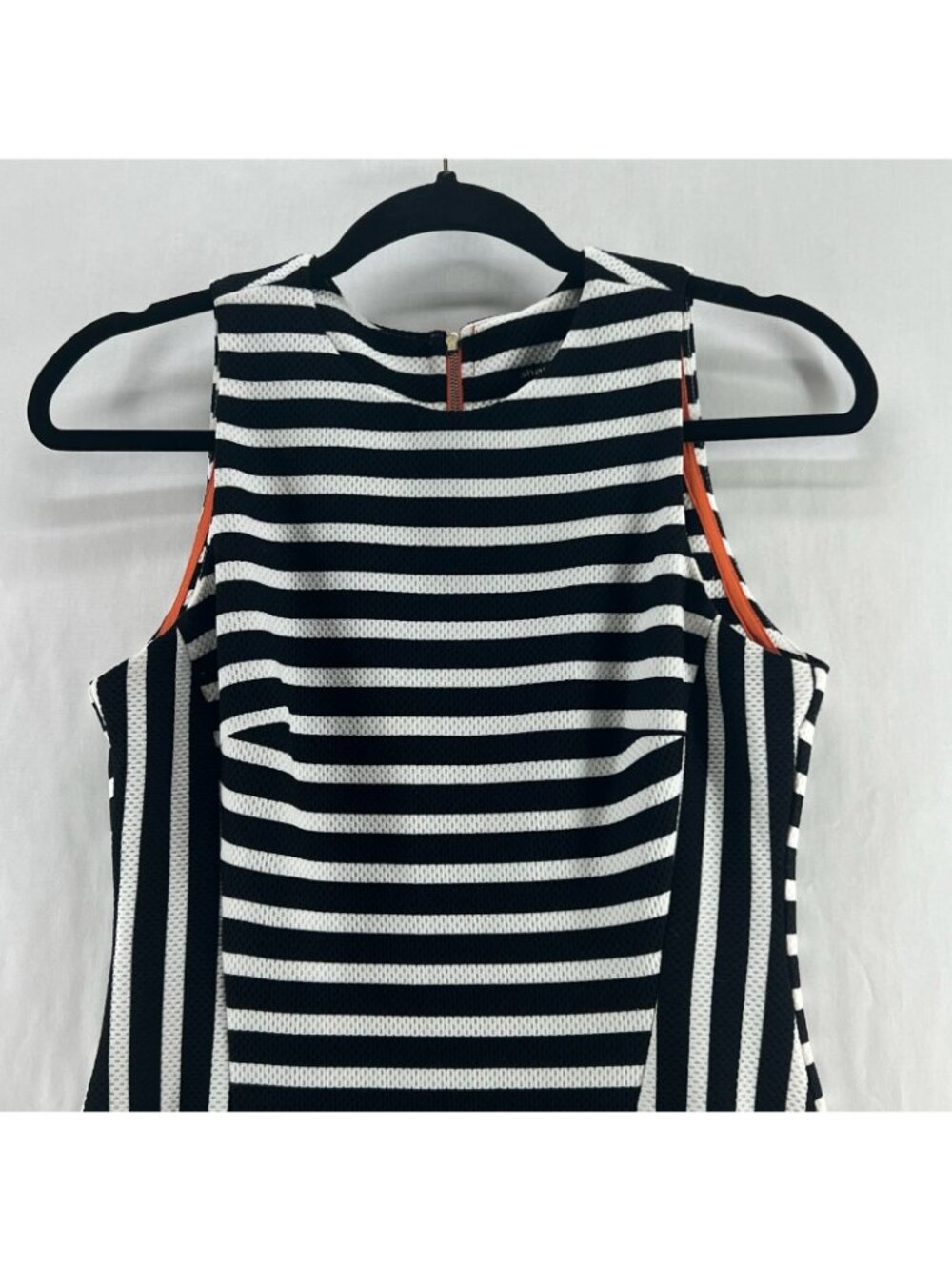 Sharagano Sheath Dress Womens 2 Sleeveless Optical Illusion Striped Black White - Picture 6 of 14